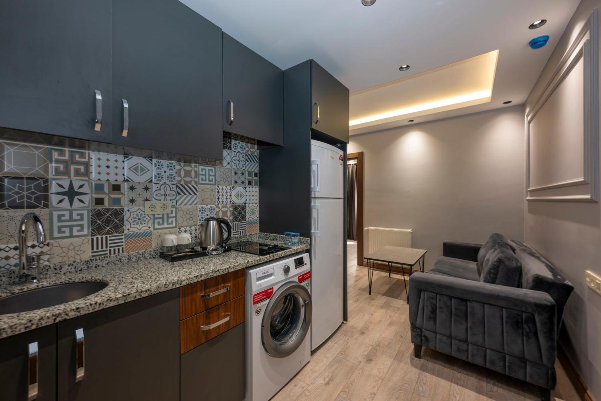 Comfort Suites Hotel Istanbul Bagian luar foto