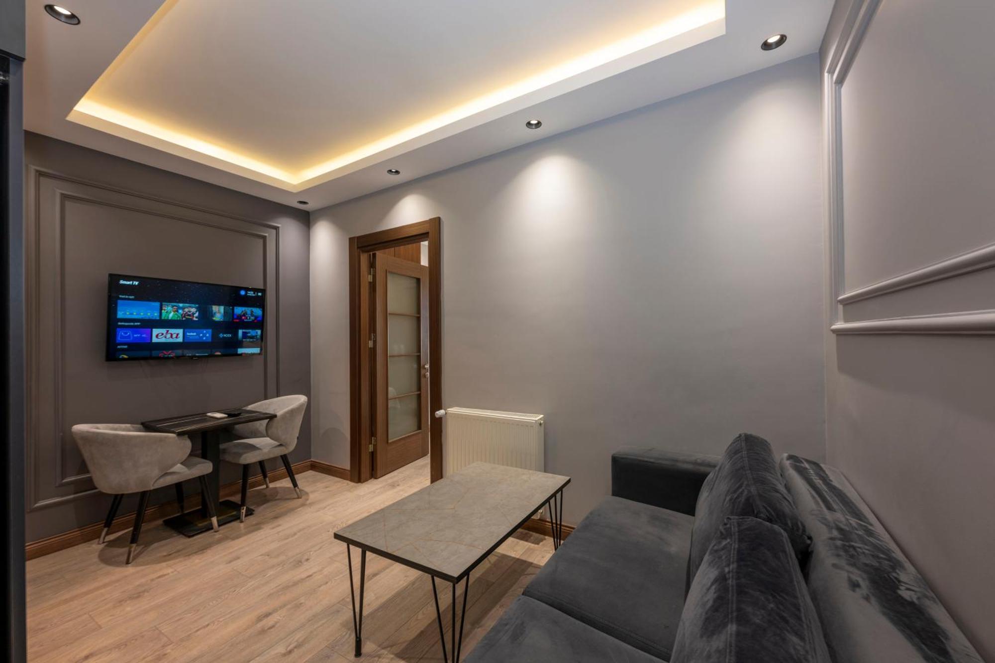 Comfort Suites Hotel Istanbul Bagian luar foto