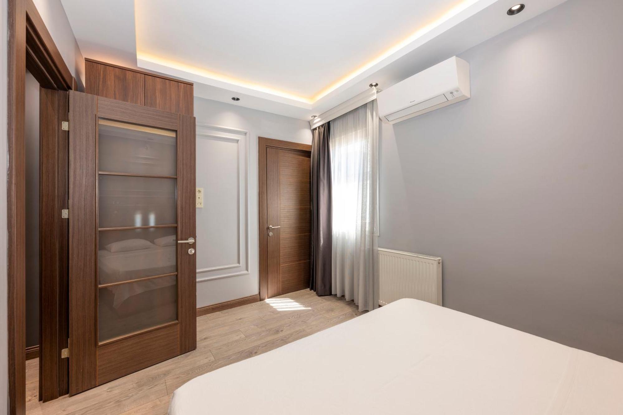 Comfort Suites Hotel Istanbul Bagian luar foto