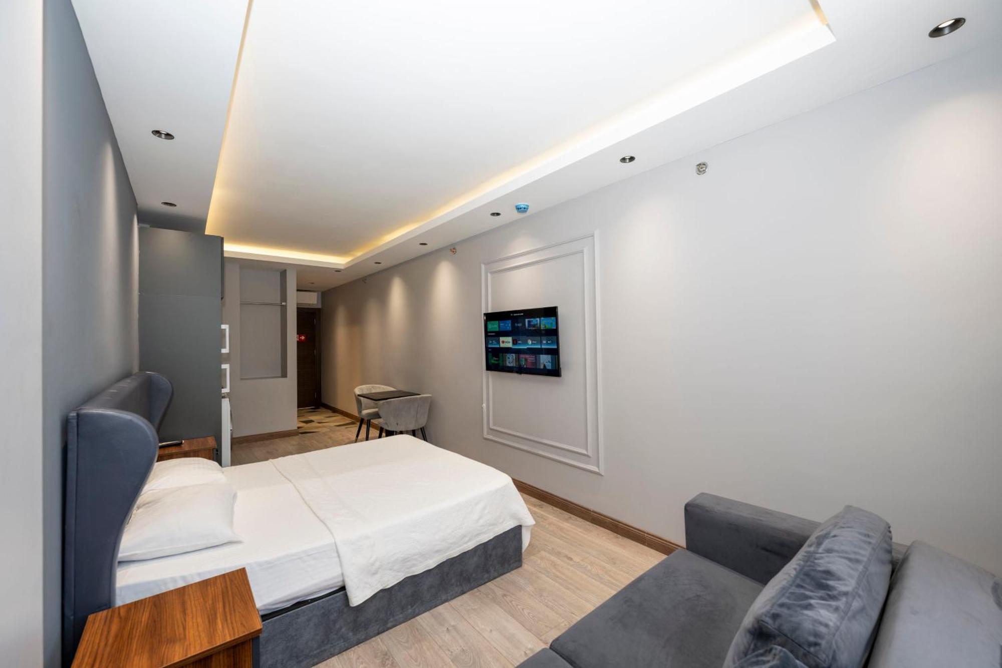 Comfort Suites Hotel Istanbul Bagian luar foto