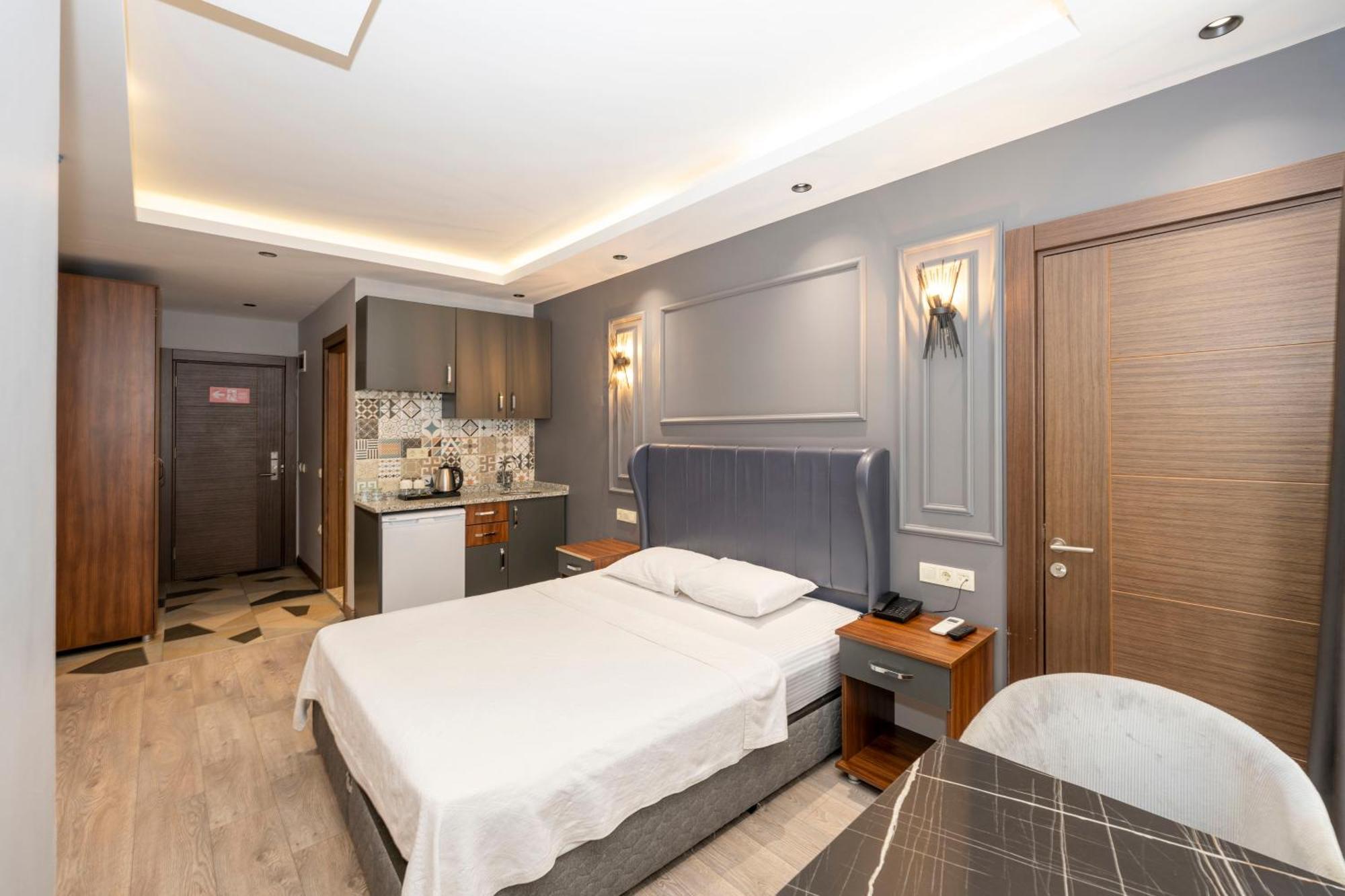 Comfort Suites Hotel Istanbul Bagian luar foto