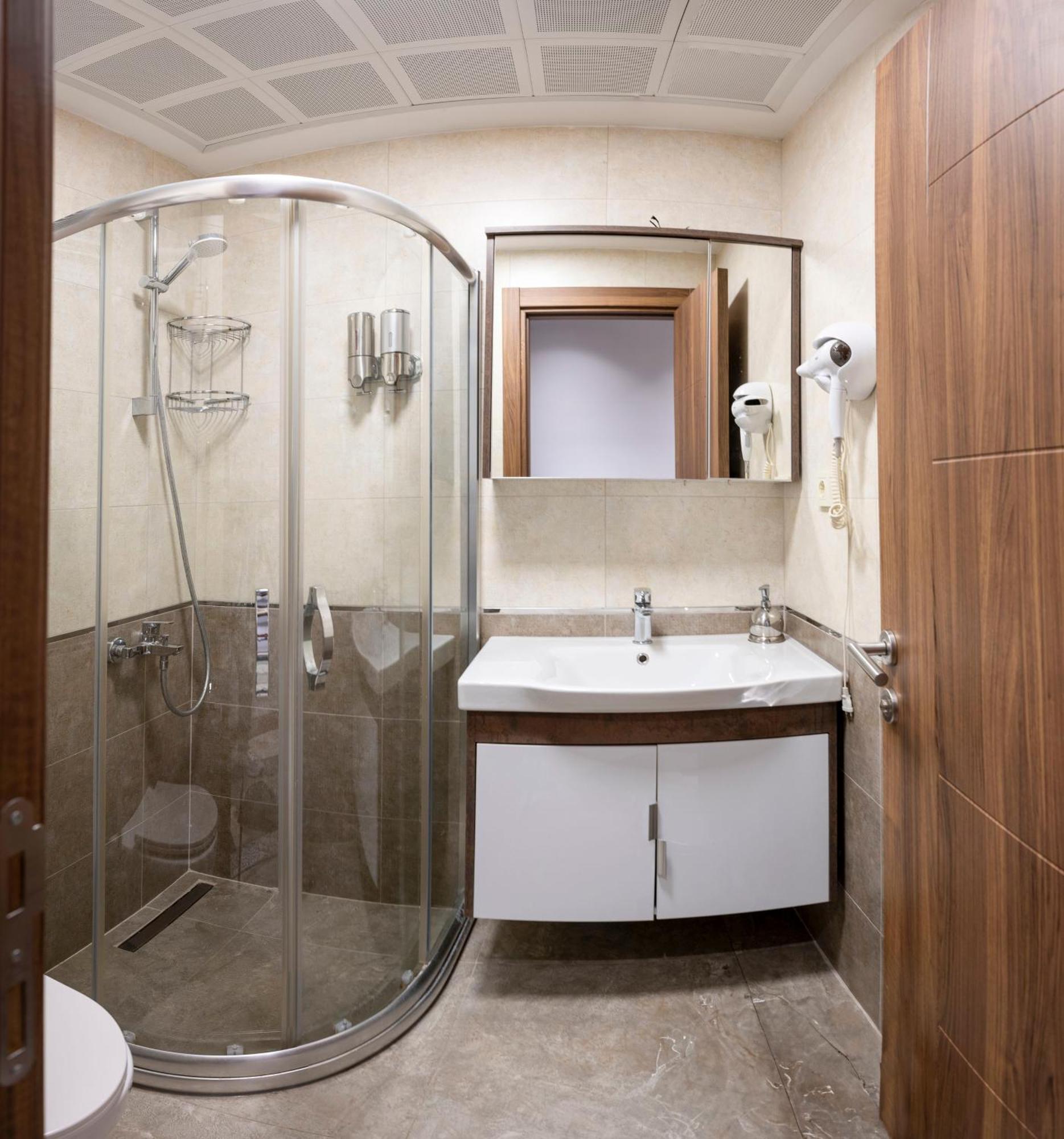 Comfort Suites Hotel Istanbul Bagian luar foto