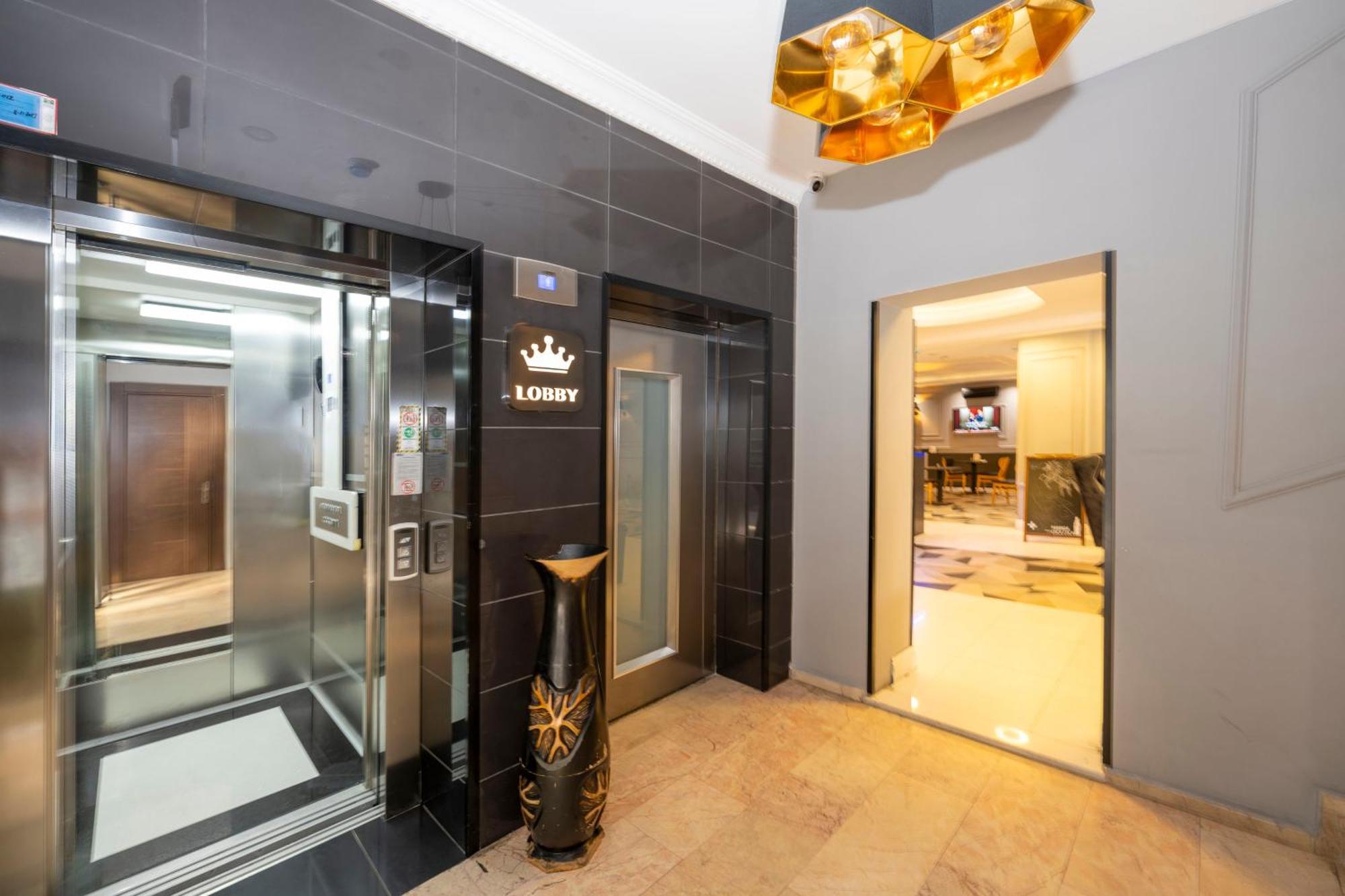 Comfort Suites Hotel Istanbul Bagian luar foto