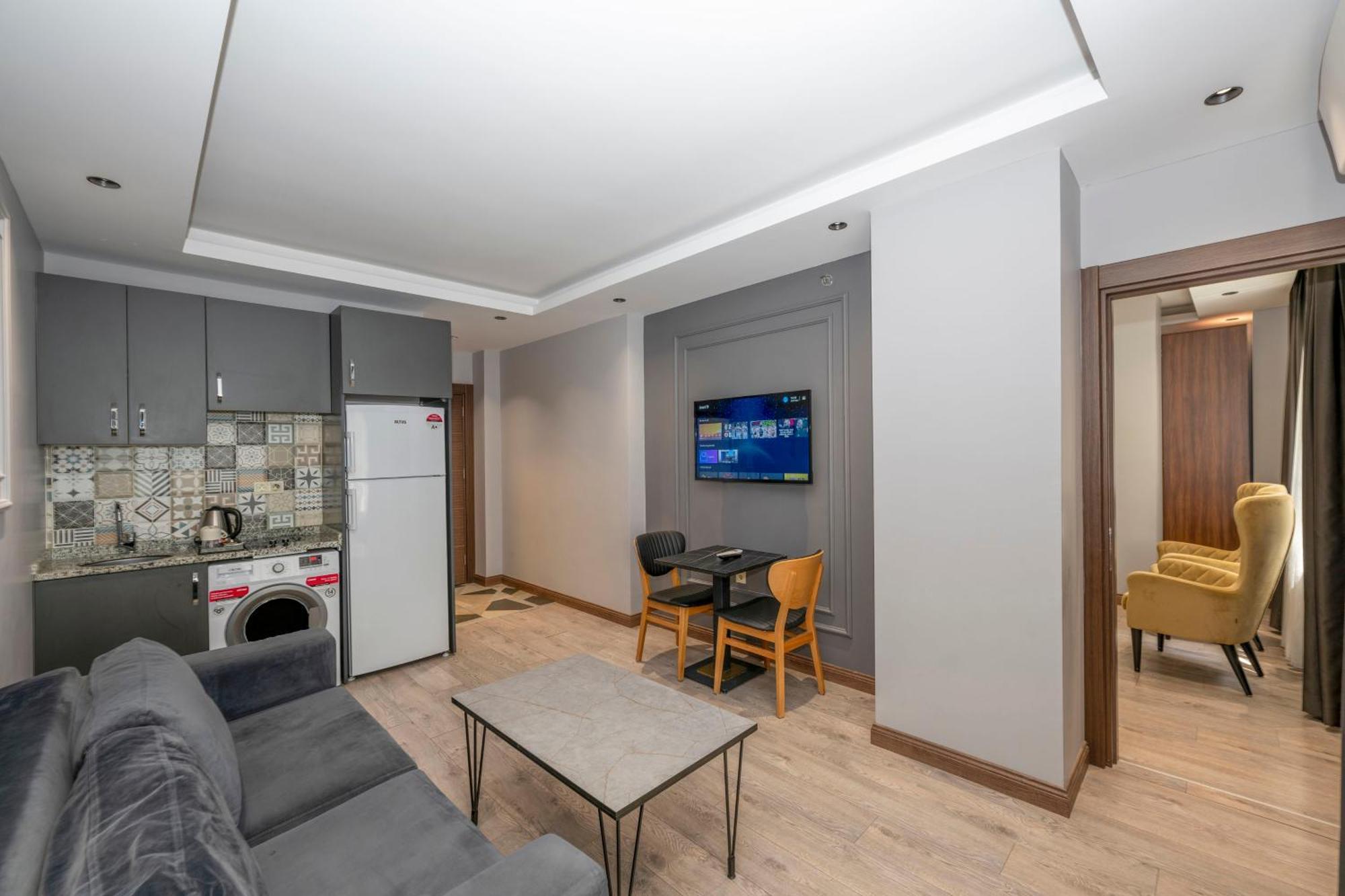 Comfort Suites Hotel Istanbul Bagian luar foto