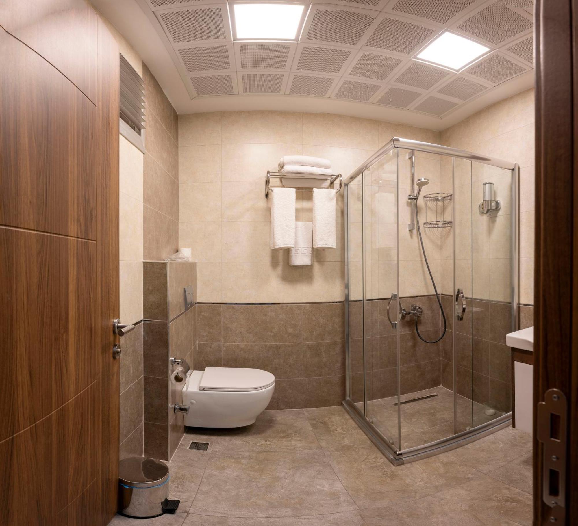 Comfort Suites Hotel Istanbul Bagian luar foto